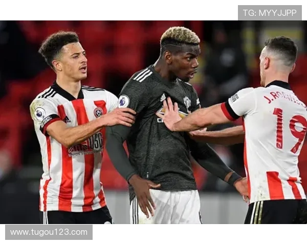 曼联新赛季或留4门将 大马丁未加盟照样能凑齐一桌麻将